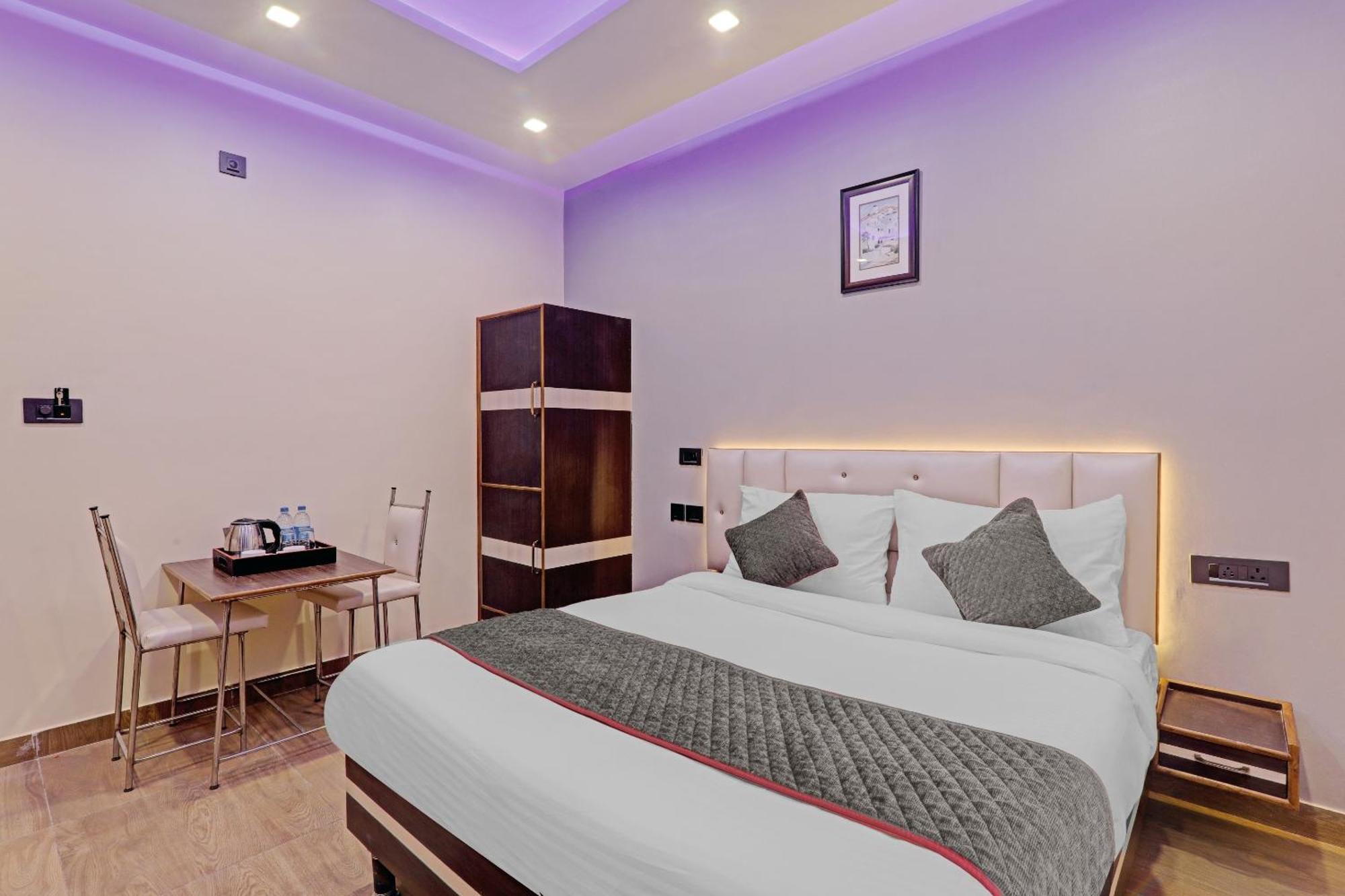 Hotel Super Townhouse Riddhi Residency Lucknow Esterno foto